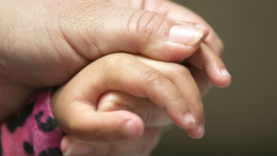 Ce se întâmplă cu copiii românilor bolnavi de coronavirus?!