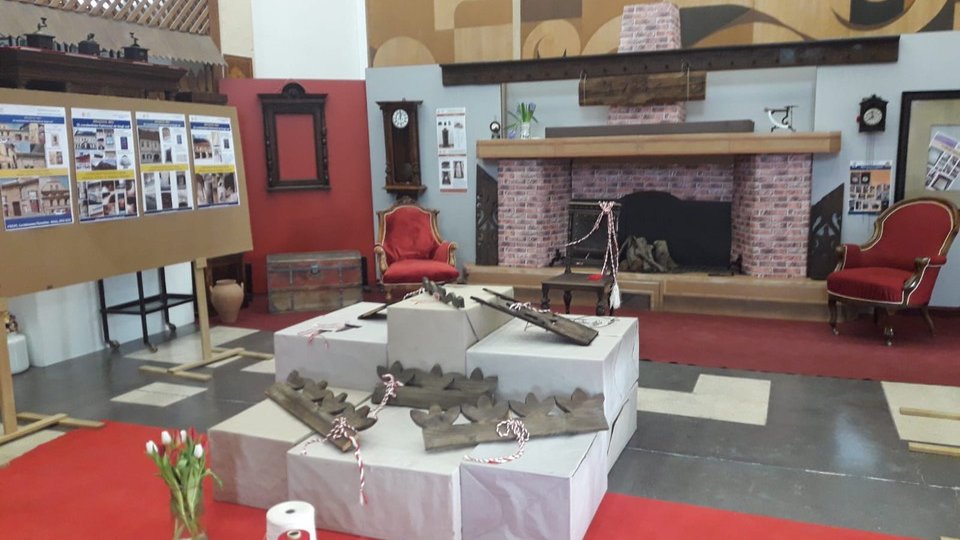 "Mărțișoare" restaurate, la Facultatea de Ingineria Lemnului