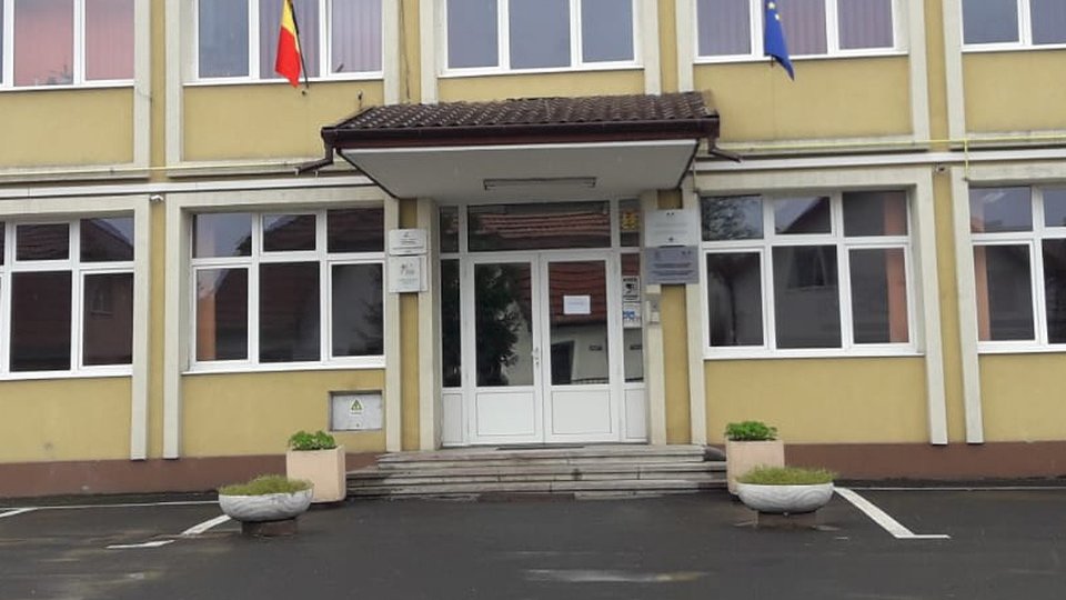 25 de unități de învățământ din județ, închise din cauza gripei