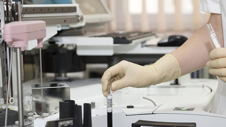 Tratament cu plasmă umană gratuit, pentru pacienții grav afectați de noul coronavirus