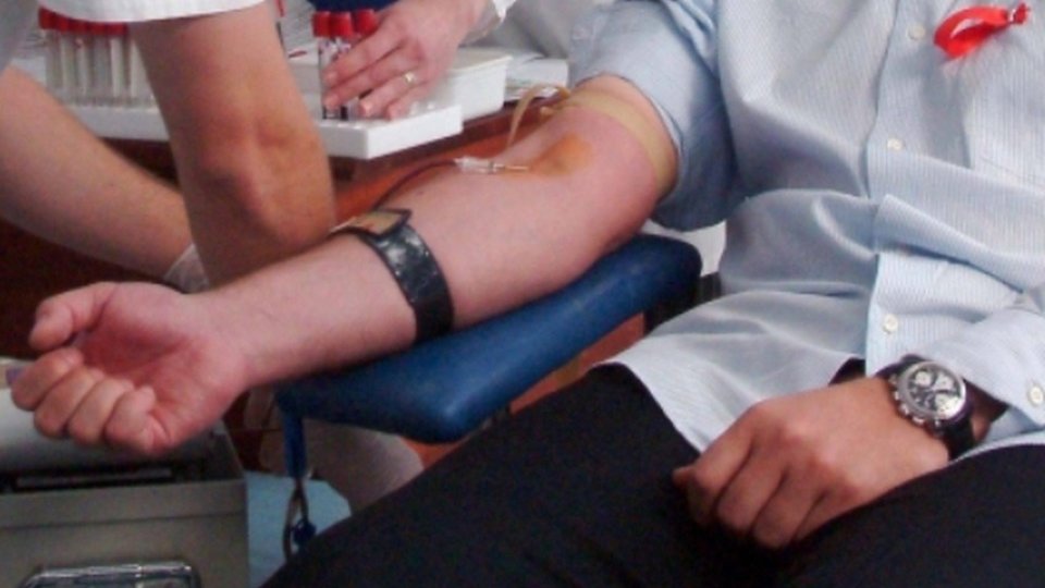 Brașovul ar putea deveni, pe viitor, centru de recoltare de plasmă de la pacienți vindecați de coronavirus