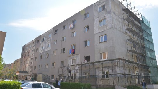 12 foste cămine de nefamiliști vor fi termoizolate