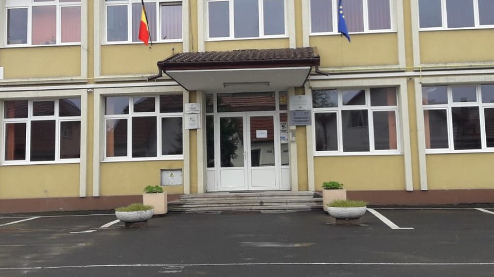 Elevii cu boli cronice vor merge la școală dacă așa decid părinții