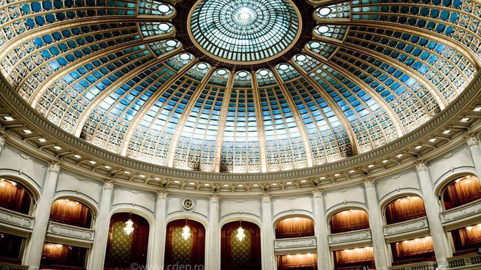 Camera Deputaţilor a adoptat proiectul privind măsurile ce vor fi luate pe perioada stării de alertă