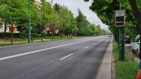 Sistem de indicare a vitezei pe bulevardul Saturn