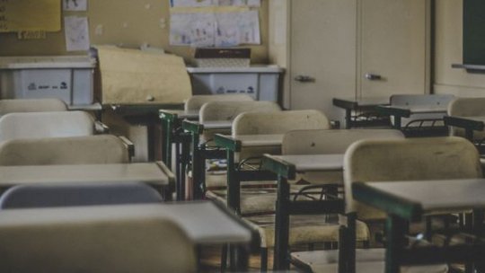 Ministerul Educaţiei a stabilit care sunt modalităţile de încheiere a situaţiei şcolare
