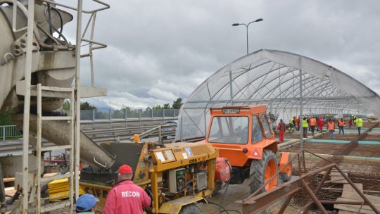 Încă un pas înainte la pasajul Fartec: Au început lucrările la suprastructură