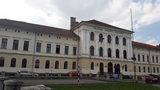 Elevii din clasa a VIII-a pot vedea cu ce medie s-a intrat la liceu anul trecut