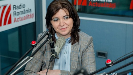 Ministrul Educaţiei nu exclude posibilitatea ca şcolile să rămână închise şi în toamnă