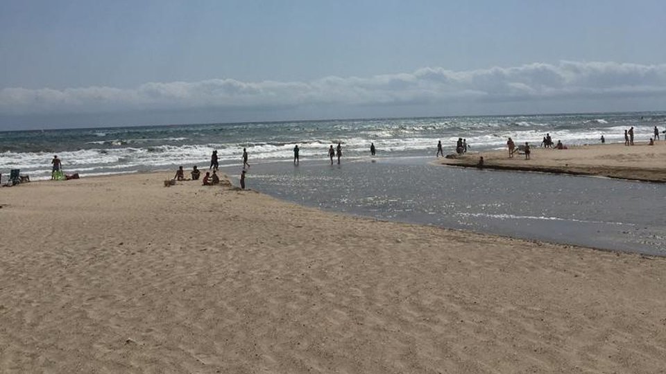 Fără perioadă de carantină pentru turiștii români care se duc în Bulgaria