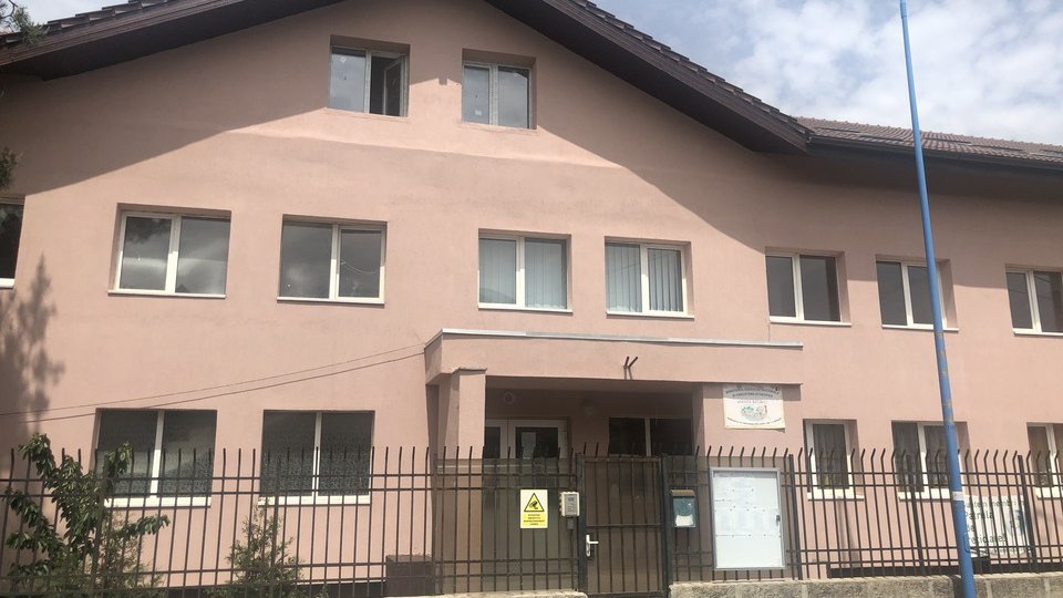 Grădinița 11 a mai câștigat 80 de locuri. Mansardarea ei urmează să fie recepționată