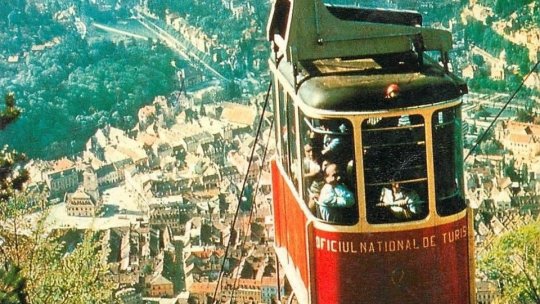 De astăzi circulă telecabinele Kanzel și Tâmpa