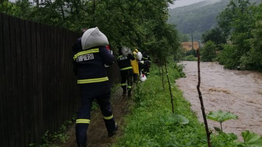 Voluntarii SMURD și ISU, echipați de municipalitate, prin proiectul de bugetare participativă