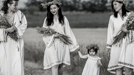 Astăzi este sărbătorită Ziua Universală a Iei