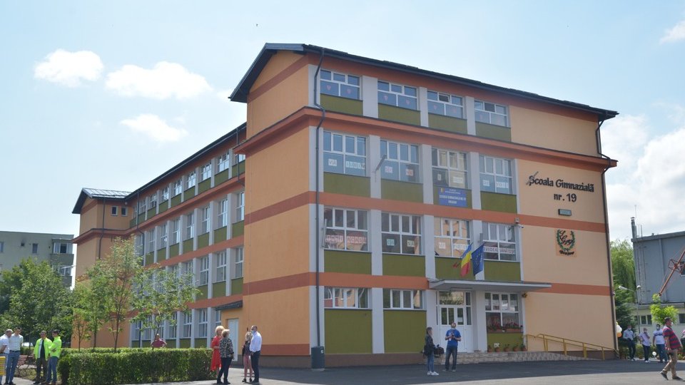 10 noi săli de clasă, la Școala 19, după terminarea mansardării clădirii