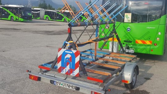 Autobuzele de Poiană vor transporta bicicletele și în timpul săptămânii