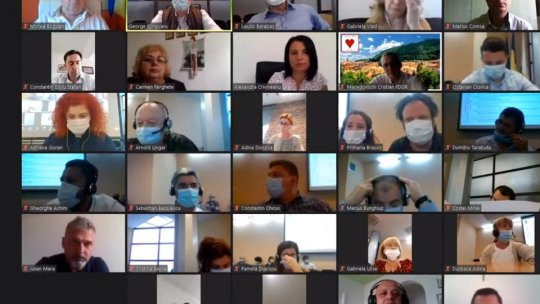 Moment de reculegere în ședința de plen, în amintirea momentului iunie 1940