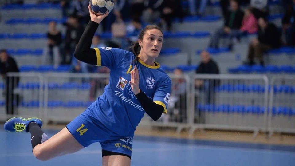 Echipa de handbal CSM Corona Braşov continuă seria transferurilor cu cotă