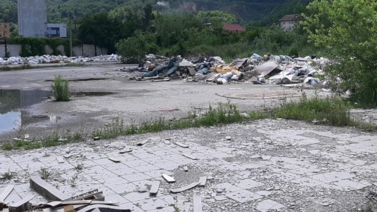 Focare de infecție în Brașov - cel puțin 6 depozite de deșeuri improvizate
