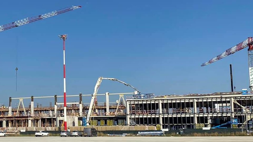 Achiziții ale CJ Brașov de aproape 75 de milioane de lei pentru dezvoltarea infrastructurii rutiere din județ