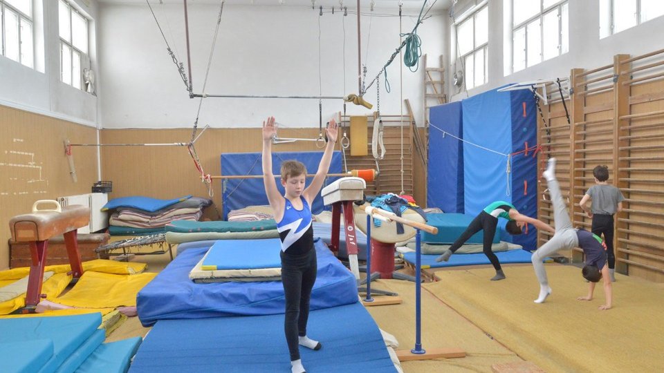 3 oferte pentru construirea Sălii de gimnastică de la Şcoala gimnazială nr. 2