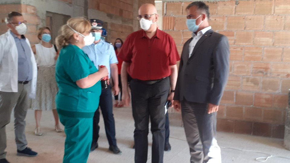 Guvernul va asigura echipamentele necesare unităţii modulare ATI de la Spitalul judeţean Braşov