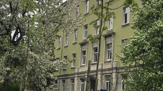 Universitatea Transilvania începe noul an cu număr record de "boboci". Măsuri anti-Covid în căminele studențești