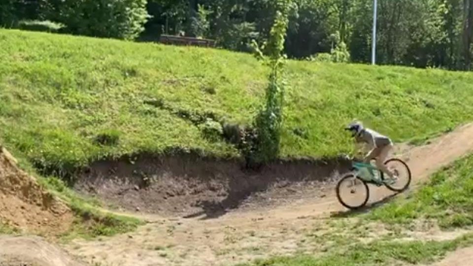 O firmă din Brașov și una din Statele Unite vor să amenajeze, împreună, Bike-park-ul din Postăvarul