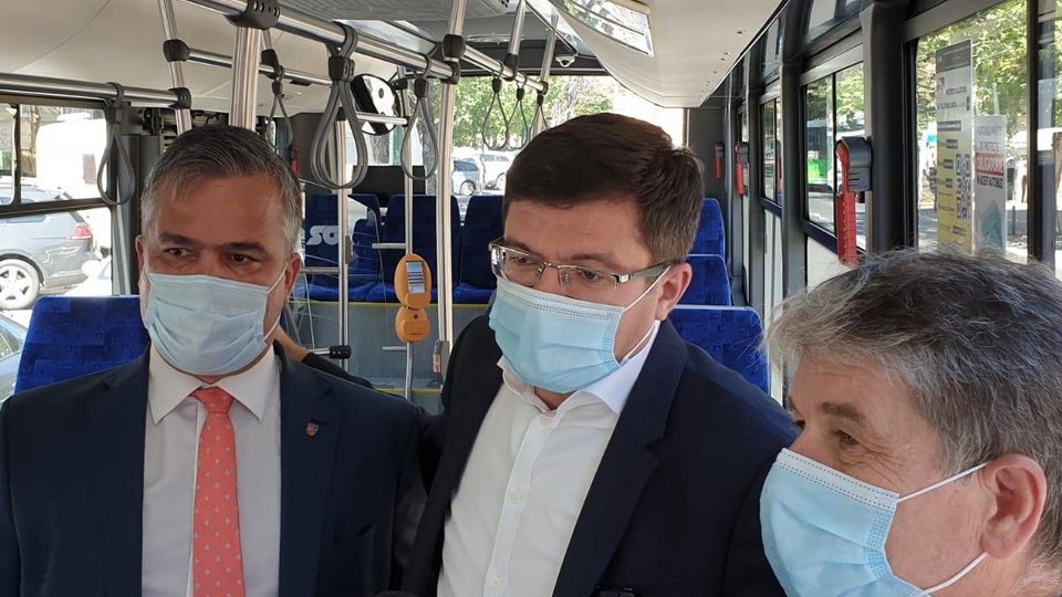 Primăriile vor putea accesa din nou bani pentru a cumpăra mijloace ecologice de transport în comun