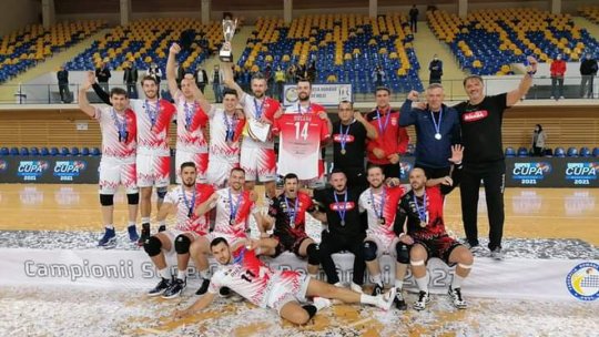 Dinamo Bucureşti a câștigat Supercupa României la volei masculin, joi, în Sala Sporturilor din Braşov