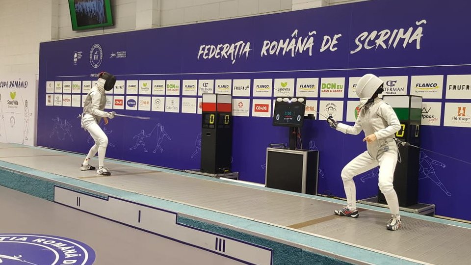 Floretistele Coronei au cucerit podiumul la Cupa României U15
