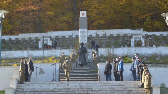 Ziua Armatei, sărbătorită oficial doar în prezența autorităților