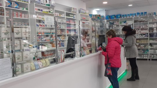 BRAȘOV. Multe solicitări în farmacii pentru testele antigen rapide Covid-19