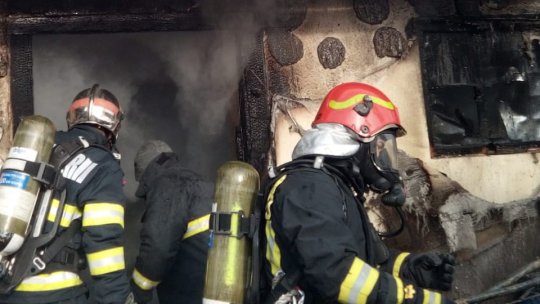 Incendiu la o casă de pe strada Hărmanului, vineri