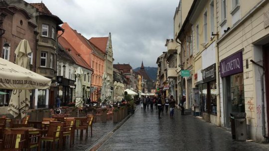 HoReCa, la consultare online cu Primăria, marți. Cum te poți înscrie