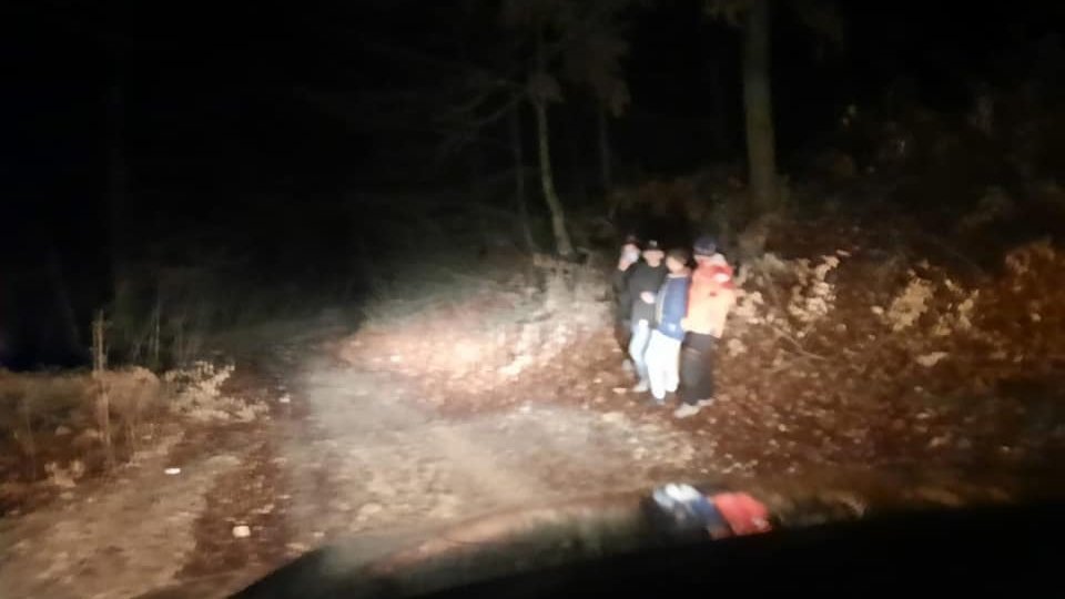 6 persoane au fost recuperate de salvamontiști de pe Tâmpa. Au ajuns târziu la telecabină