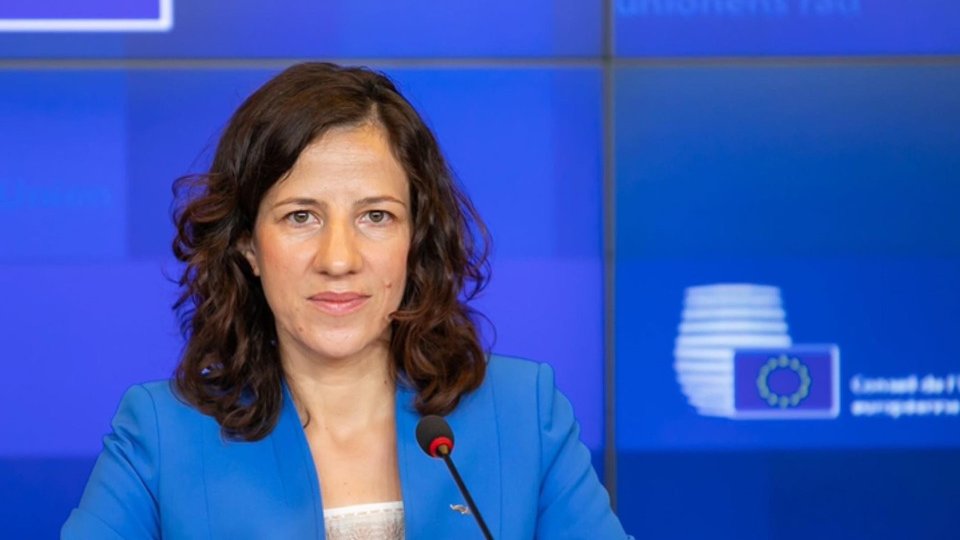 Brașoveanca Roxana Mînzatu, secretar de stat în Ministerul Investițiilor și Fondurilor Europene, din cabinetul Ciucă