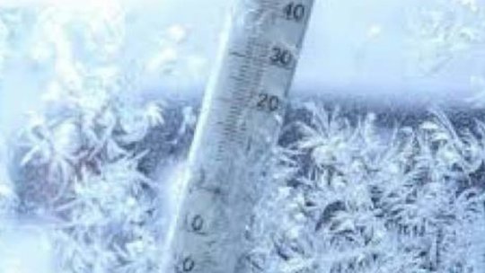 Muntele, încremenit de ger. Turiști, atenție la echipamentul folosit, mai ales pe pârtii sau în drumeții!