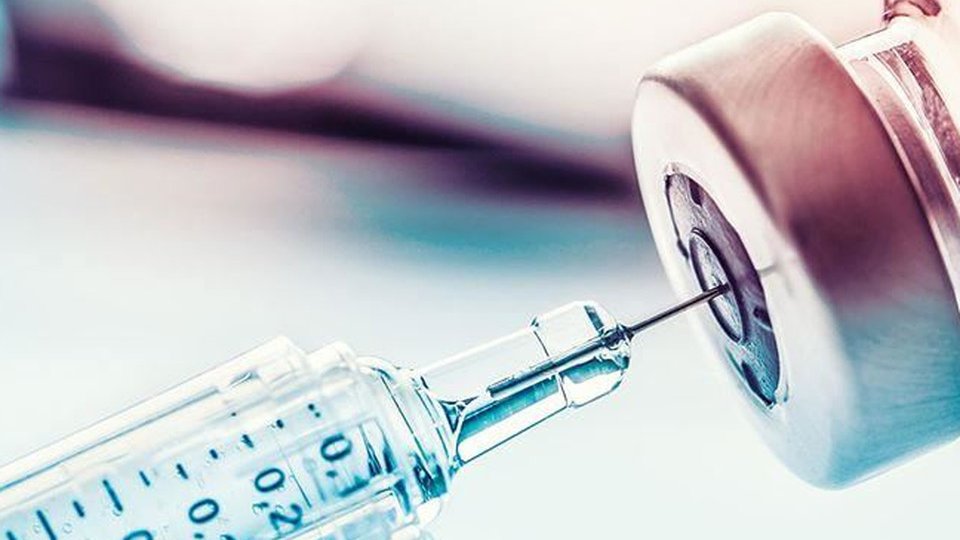 Aproape 21.000 de persoane vaccinate anti COVID-19, la Brașov