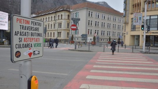 8 treceri de pietoni, în plus, din oraș vor fi semaforizate, iar 14, iluminate suplimentar