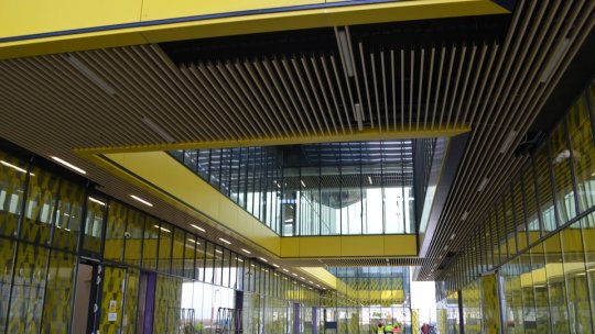 Studenții de la Politehnică București, provocați să realizeze studiul de fezabilitate pentru Aeroportul Internațional Brașov