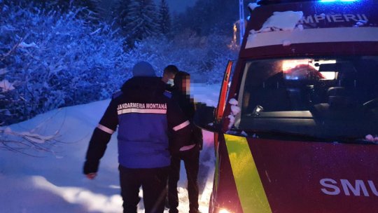 Un jandarm brașovean a reușit să împiedice o tentativă de suicid la "Prăpăstiile Zărneștilor"
