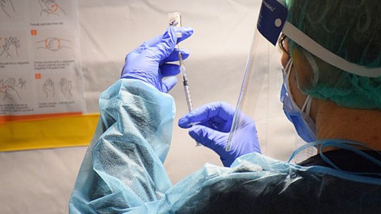 Primul caz de reacții adverse severe după vaccinarea anti covid, la Brașov