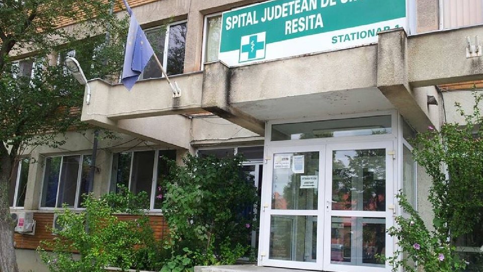 Conducere militară brașoveană la secția ATI a Spitalului de Urgență din Reșița