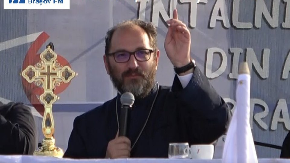 Călător pe unde și oriunde " Ediția 76. Despre Noaptea Învierii - Sărbătoarea speranței și a bucuriei, cu părintele Constantin Necula