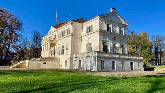 10 mai " Ziua Regalității. Se deschide pentru public Domeniul Regal Săvârșin