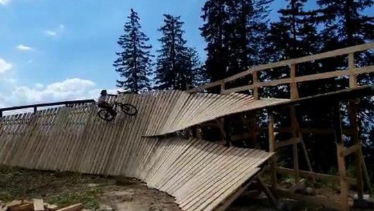 De săptămâna viitoare încep lucrările la bike-park-ul din Postăvarul