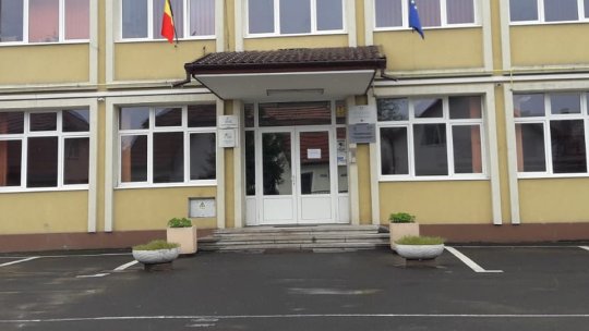 212 unităţi şcolare din judeţ în scenariul 2, în săptămâna viitoare