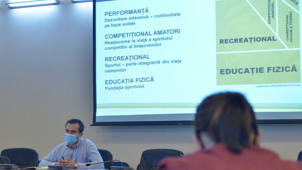 Ghidul pentru finanțarea proiectelor sportive din municipiul Brașov, în dezbatere publică