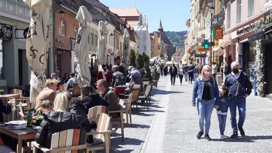 Mască de protecție obligatorie în centrul istoric al Brașovului